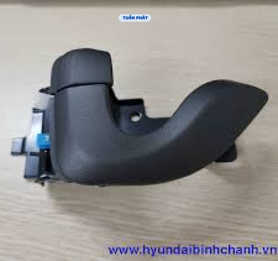 Tay mở cửa xe tải